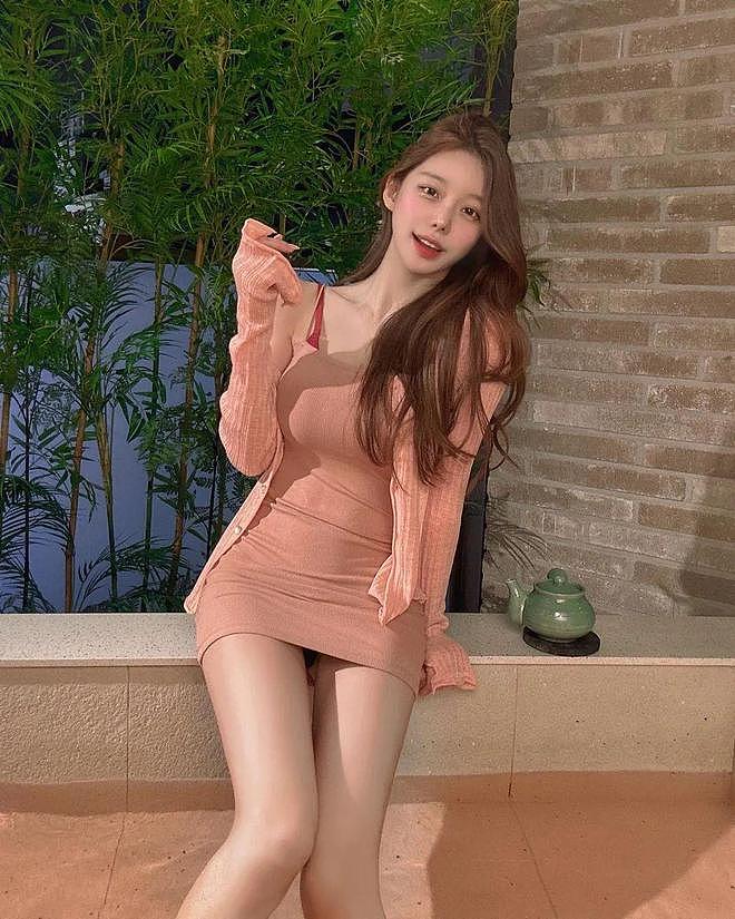 【美女】性感小恶魔很吸睛,清纯可爱不失火辣(组图) - 7