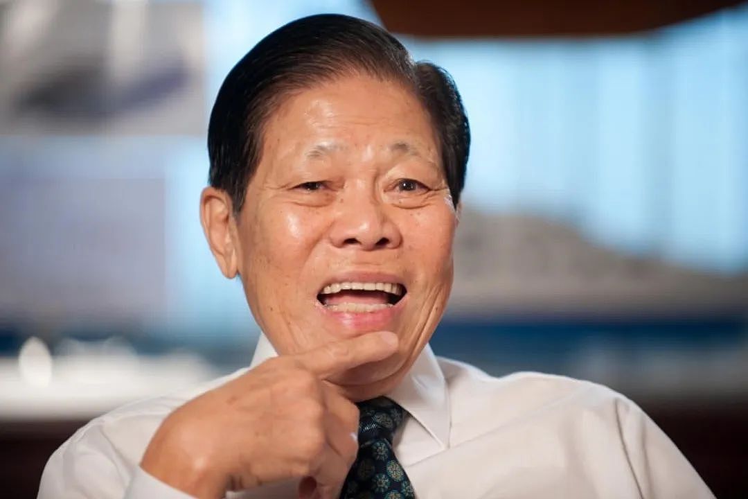 新加坡华裔首富去世!从一贫如洗到身价百亿,他暴富后仍给国内老家捐款...(组图) - 5