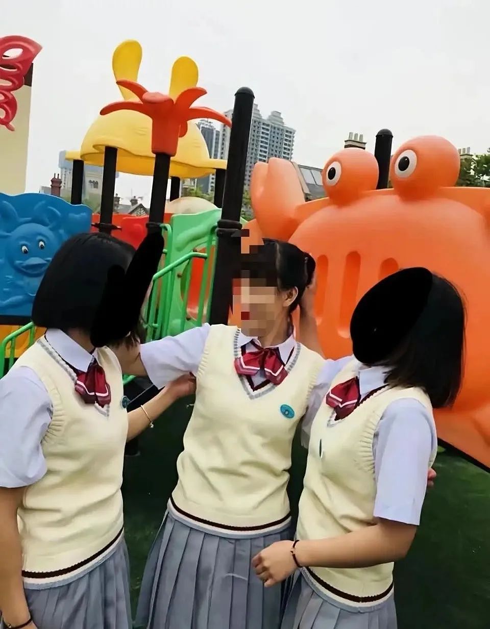 山东女子再找男友后，被赌徒前夫当儿子面残忍杀害：曾卖房替他还赌债（组图） - 2