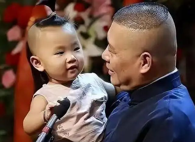 德云社家产之争落幕！郭麒麟拒继承，他用16年证明，没父爱也能赢（组图） - 11