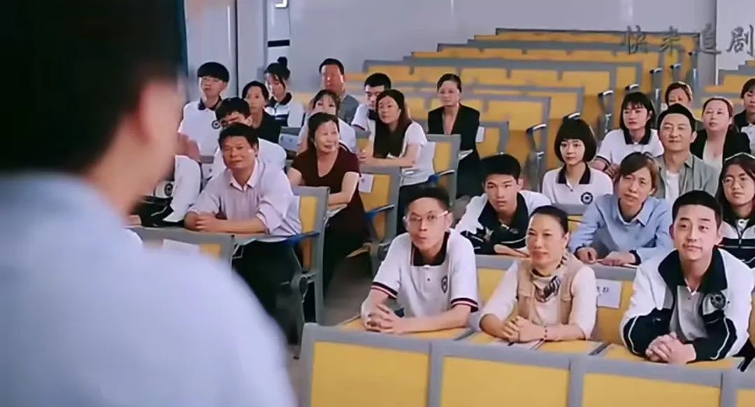 中考签约变成“菜市场喊价”：这届家长开始疯狂“跑校”？（组图） - 1