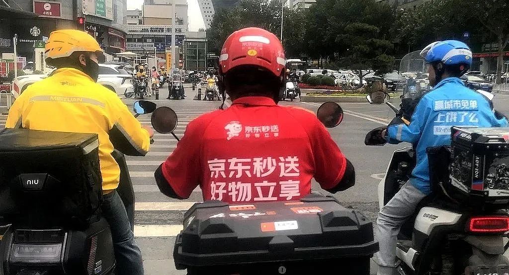 外卖大战受害者:被榨干,进医院了(组图) - 1