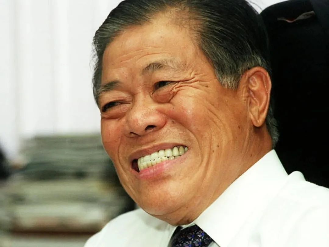 新加坡华裔首富去世!从一贫如洗到身价百亿,他暴富后仍给国内老家捐款...(组图) - 3