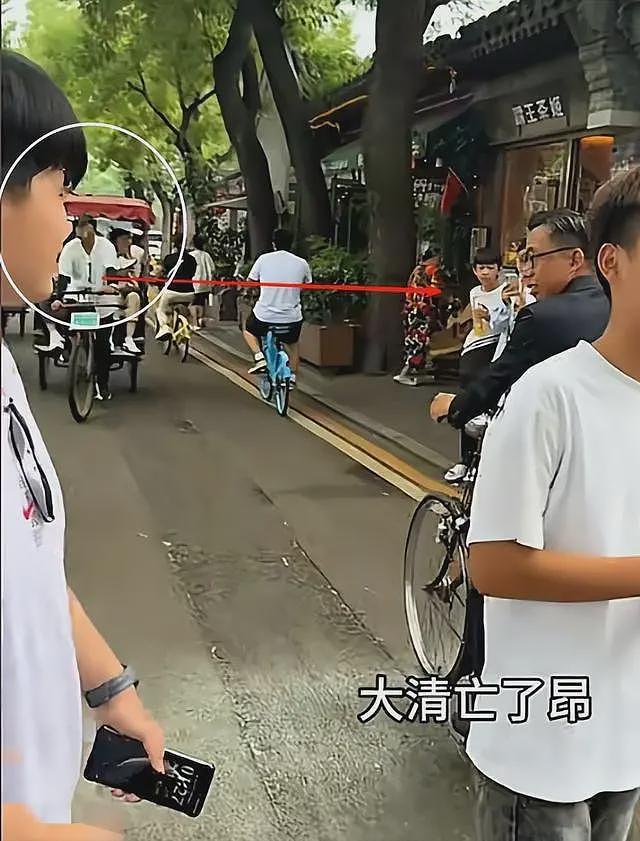 安徽博主小伙因长相酷似溥仪,接到横店邀约,网友:这叫老天爷赏饭吃(组图) - 5