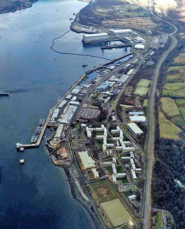 英国海军基地发生严重核事故，政府掩盖真相（图） - 1