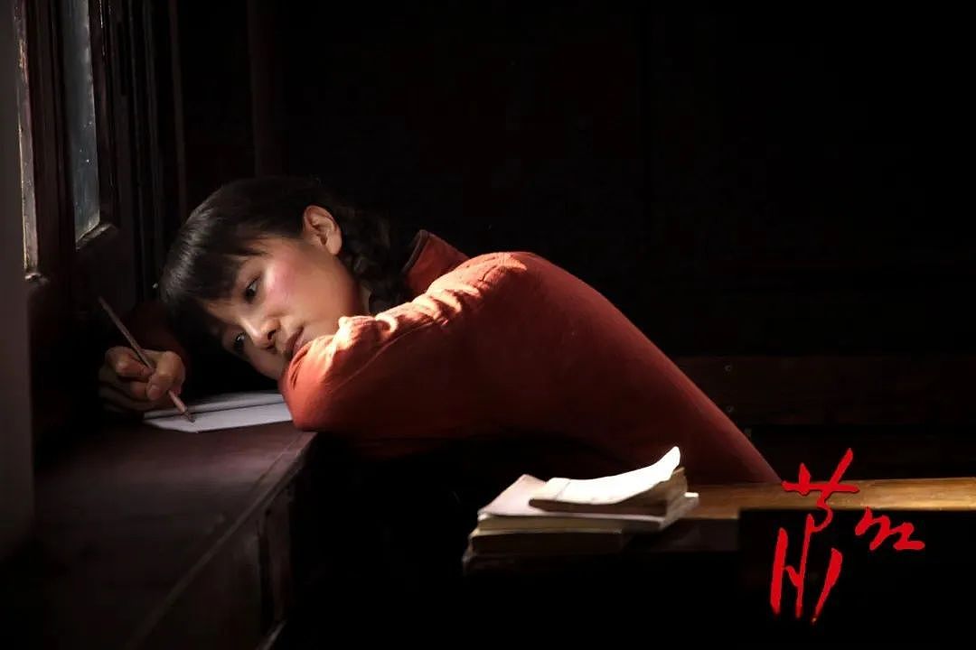 她是李现念念不忘的“初恋”，佟大为的“妹妹”，出道被嘲丑！17年后，她居然成这样了？（组图） - 33