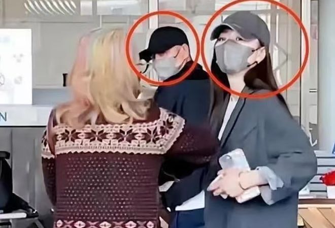 文章恋情曝光后首现身，左手戴戒指疑似二婚，与绯闻女友多次同台（组图） - 9