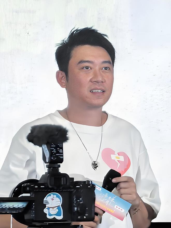 于正曝猛料!怒斥《前任》导演潜规则,嘲讽资源咖女星“不干净”(组图) - 20