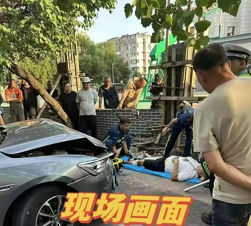 19岁小伙把人撞进ICU称嚣张喊：“00后治你！”行车记录仪曝光5次撞击太惊心（视频/组图） - 4
