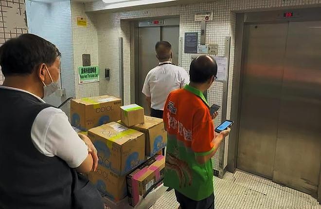 忧心身体健康，香港公务员拒喝内地饮用水！网友炸锅（组图） - 6