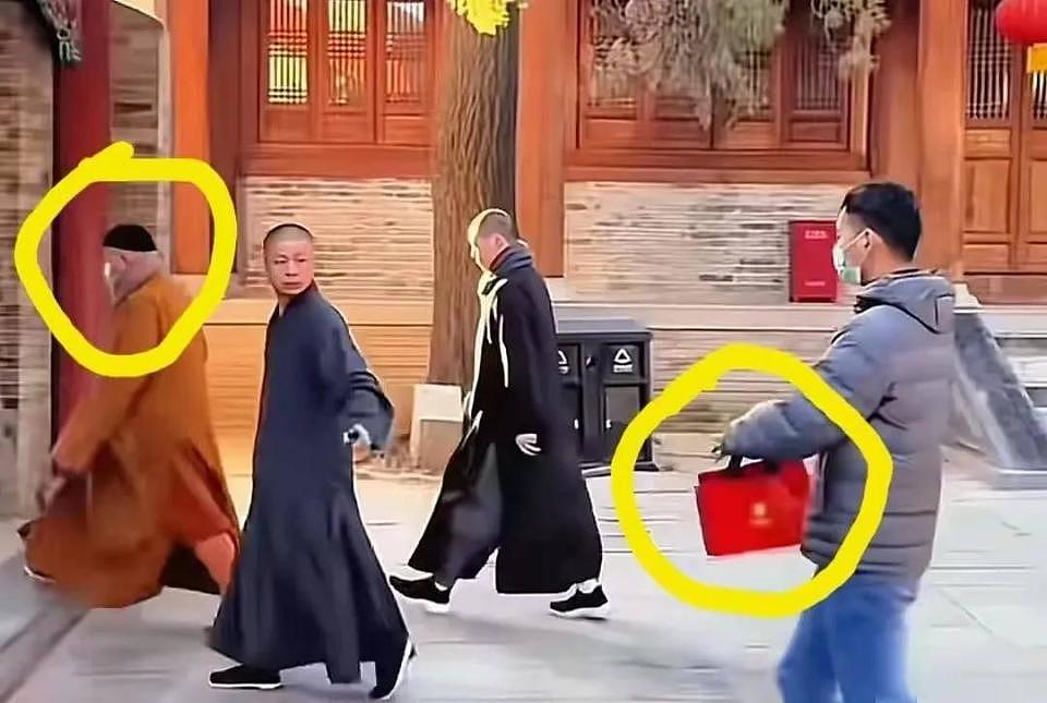 猛料不断曝光！释永信父亲节晒亲子图，他的丑闻早就有了迹象（组图） - 28