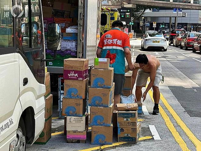忧心身体健康，香港公务员拒喝内地饮用水！网友炸锅（组图） - 1
