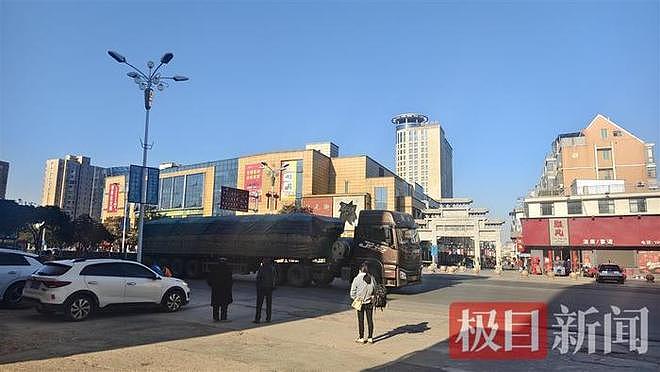 江西“最强钉子户”一家人搬走：无法忍受噪音，外出租房（组图） - 2