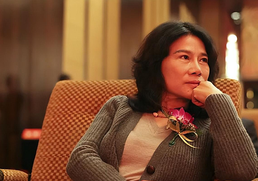 恭喜继承900亿！爸爸三房互相争宠，从一群哥哥里杀出重围继承家业（组图） - 20