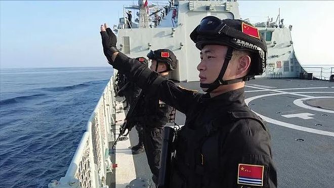 挂红旗也照打不误？中方呼吁停止袭击后，胡塞不再给中国特殊待遇（组图） - 6