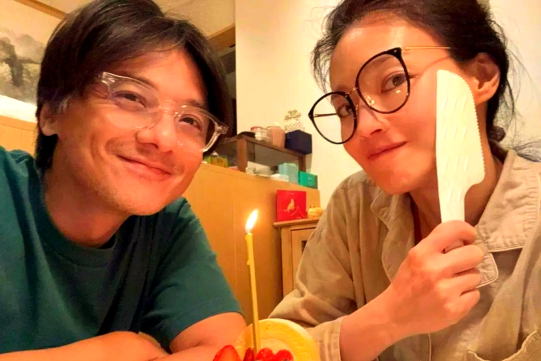 张晋险些丧命后的坦白，才懂他有多爱蔡少芬，娱乐圈的恩爱夫妻果然好嗑（组图） - 11