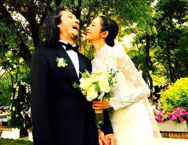 色字头上一把刀！当年娶娇妻的导演们，都为自己的“欲望”付出了代价（组图） - 21
