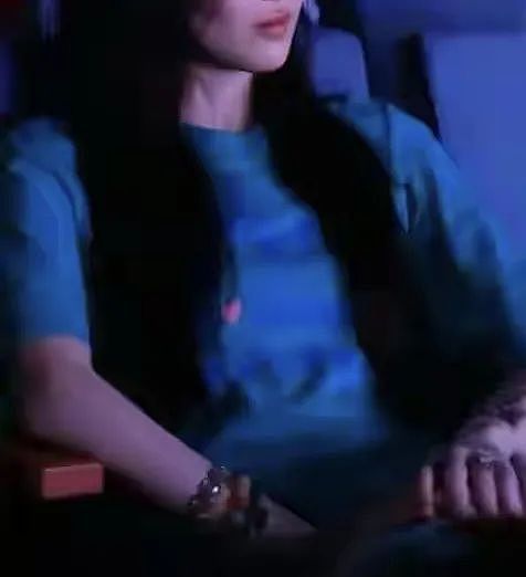 天后女儿都是玩咖？放纵女儿抽烟喝酒纹身！（组图） - 3