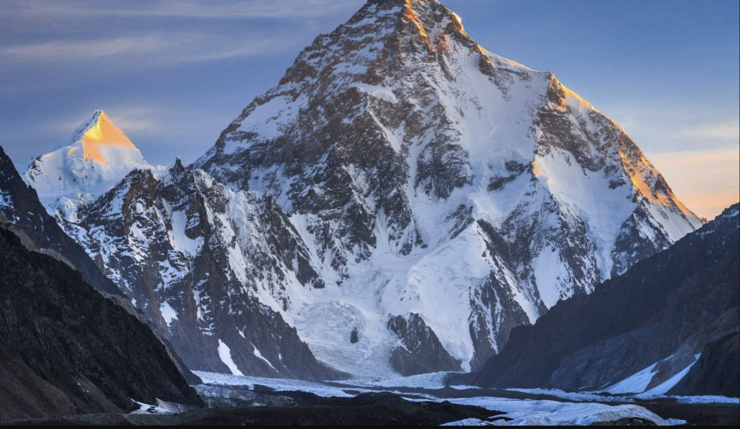 去年在珠峰倒立成名！华人女登山者攀世界第2高峰，遭落石砸中遇难（组图） - 10