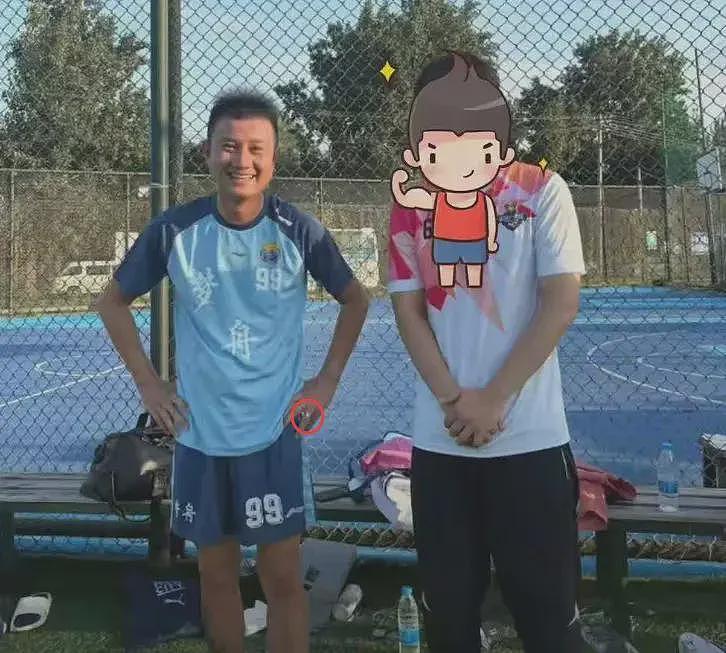 文章恋情曝光后首现身，左手戴戒指疑似二婚，与绯闻女友多次同台（组图） - 4
