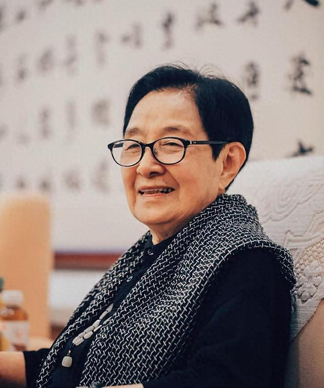 谷建芬：华语乐坛一代教母，捧红孙楠那英，晚年却独守愧疚与争议（组图） - 1