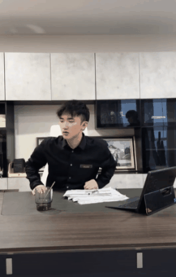“豪门公主”结婚也要带货！“富二代继承者”为抢家业，疯卷流量（组图） - 11