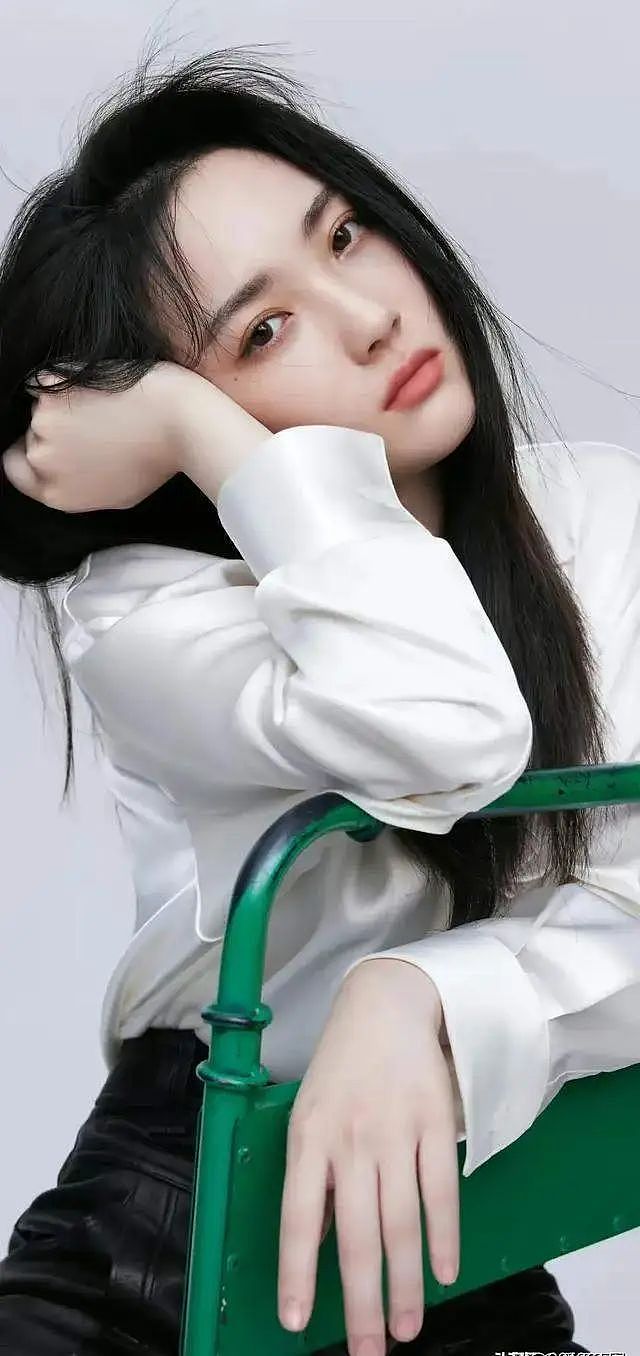 于正曝旗下女演员潜规则:被男导演日夜折磨,不答应从他就换角(组图) - 7