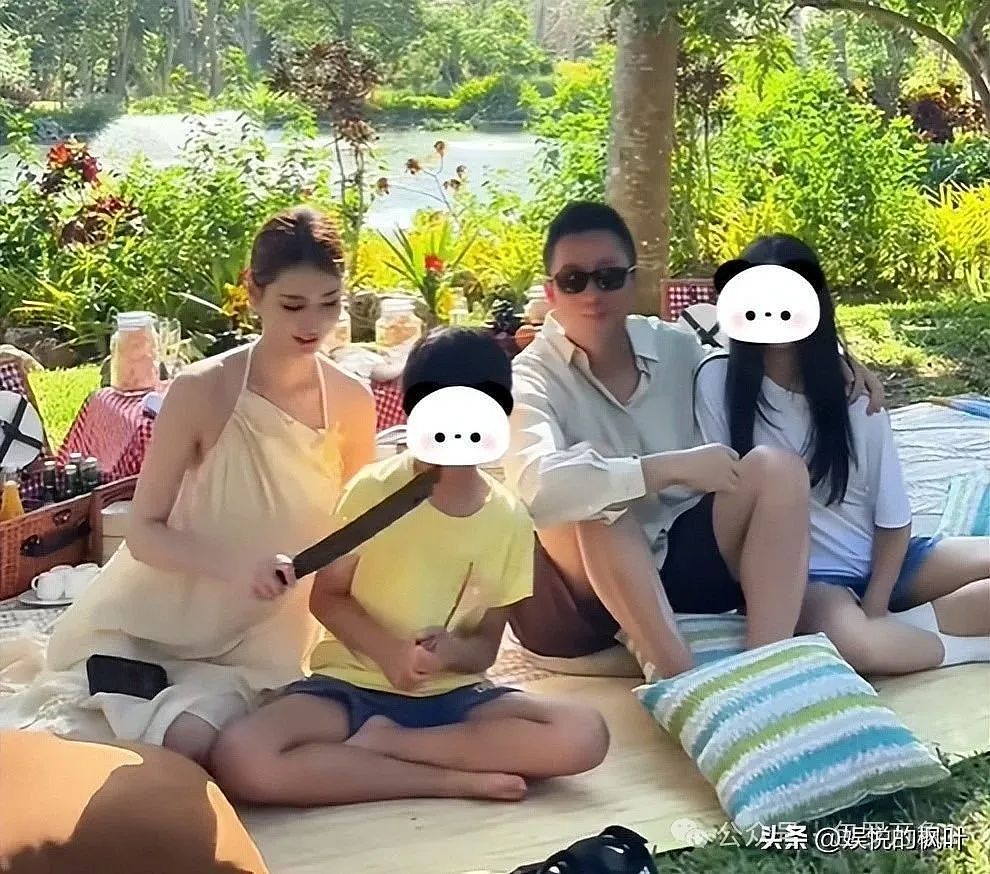 汪小菲一家四口巴厘岛度假,马筱梅一脸孕相,玥儿箖儿长大了(组图) - 3
