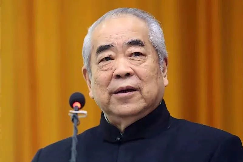 范曾到底在哪里?女儿发博称父亲失联,继子同名账号晒图称老爷子近期在北京看展(组图) - 6
