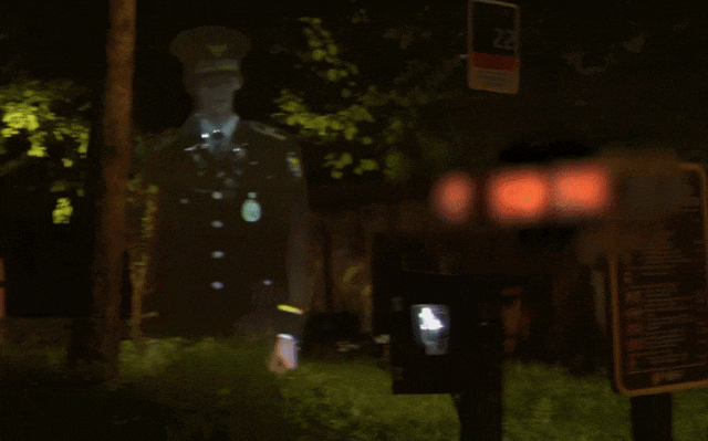 韩国警方用高科技稻草人防犯罪！这要死的画风，居然真的管用啊…（组图） - 3