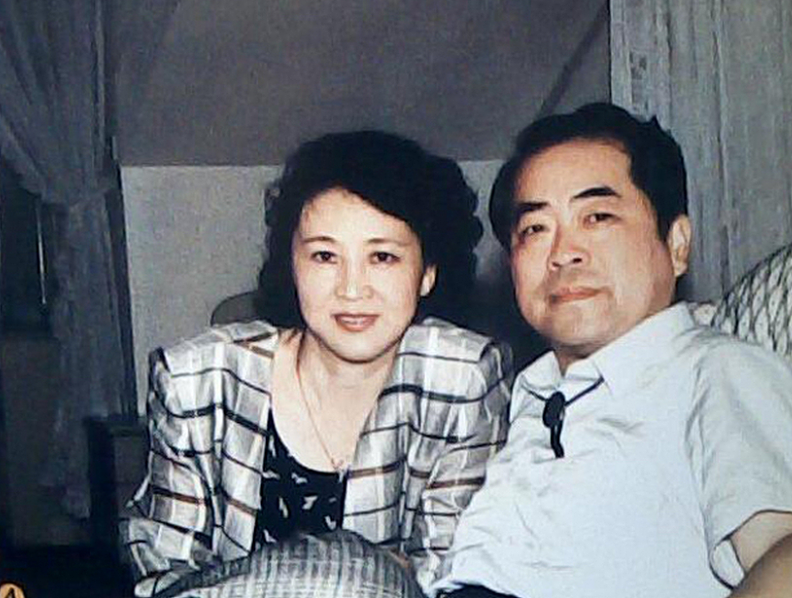 范曾陷入家族内斗!带娇妻去法国看展拒见女儿,徐萌疑似怀孕上位(组图) - 14