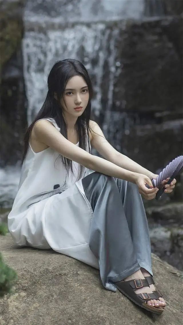 于正曝旗下女演员潜规则:被男导演日夜折磨,不答应从他就换角(组图) - 5