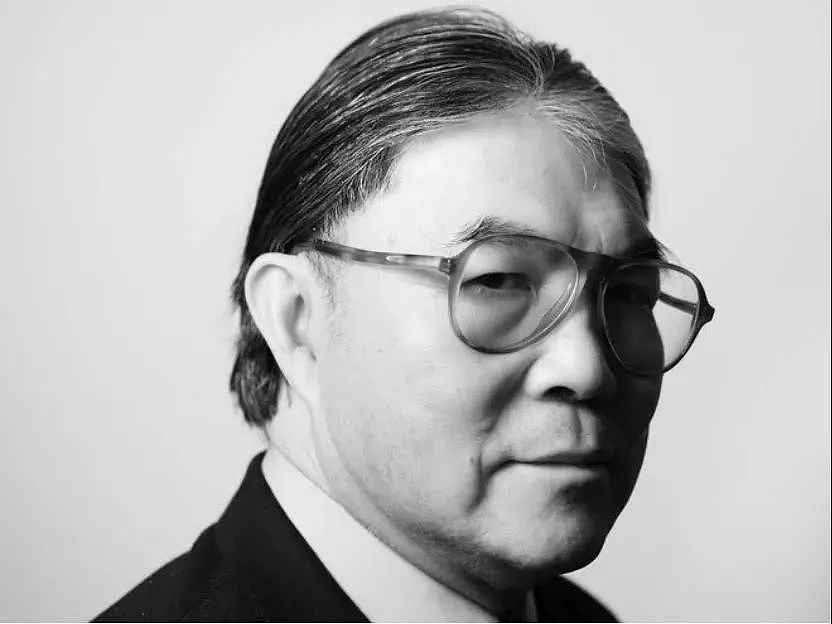 豪门内斗争70亿!亲兄弟为钱闹上法庭,低调夫妇连夜搬出祖宅,今到底鹿死谁手?(组图) - 31