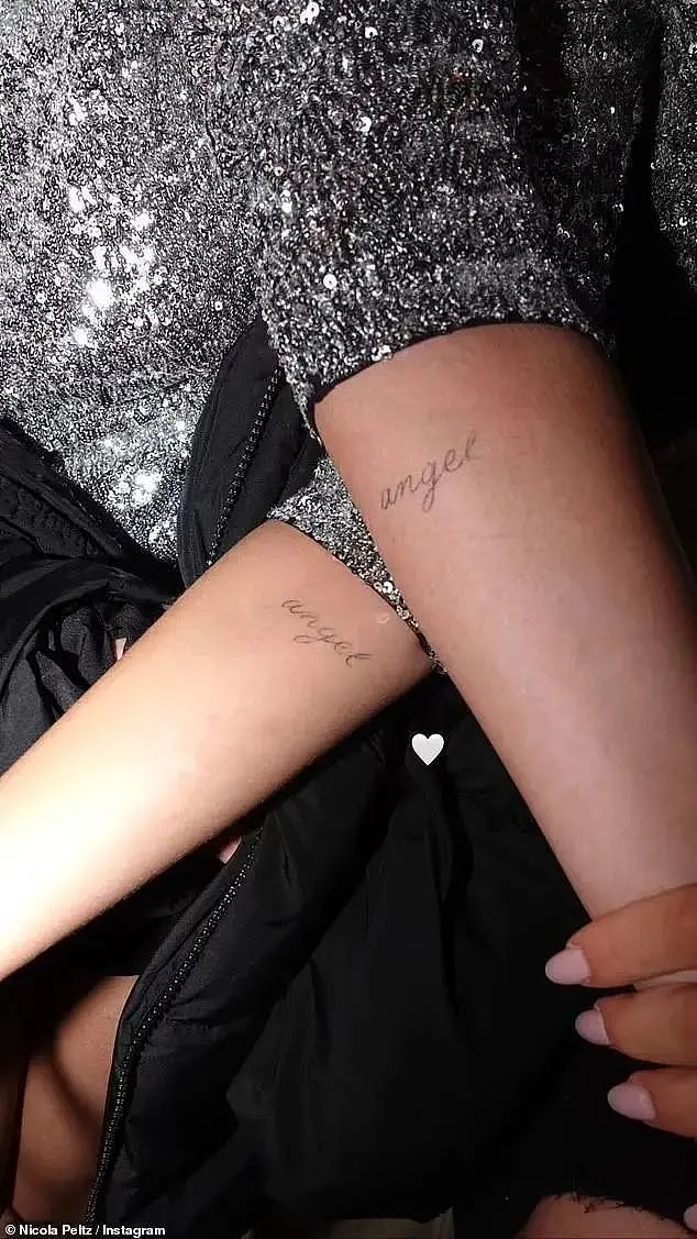 炸!贝克汉姆名媛大儿媳被批自恋狂100%操控老公?女方闺蜜怒怼爆老贝家骚操作猛料:他们才毒(组图) - 13