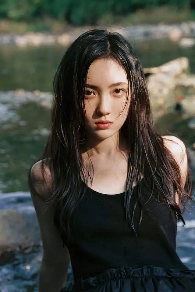 于正曝旗下女演员潜规则:被男导演日夜折磨,不答应从他就换角(组图) - 3