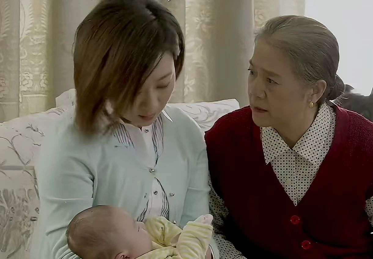 带娃崩溃的职场妈妈们，不能失去育儿嫂（组图） - 9