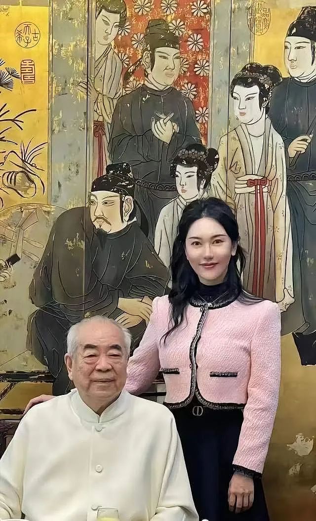 87岁范曾：娶37岁娇妻，人财两空？（组图） - 36