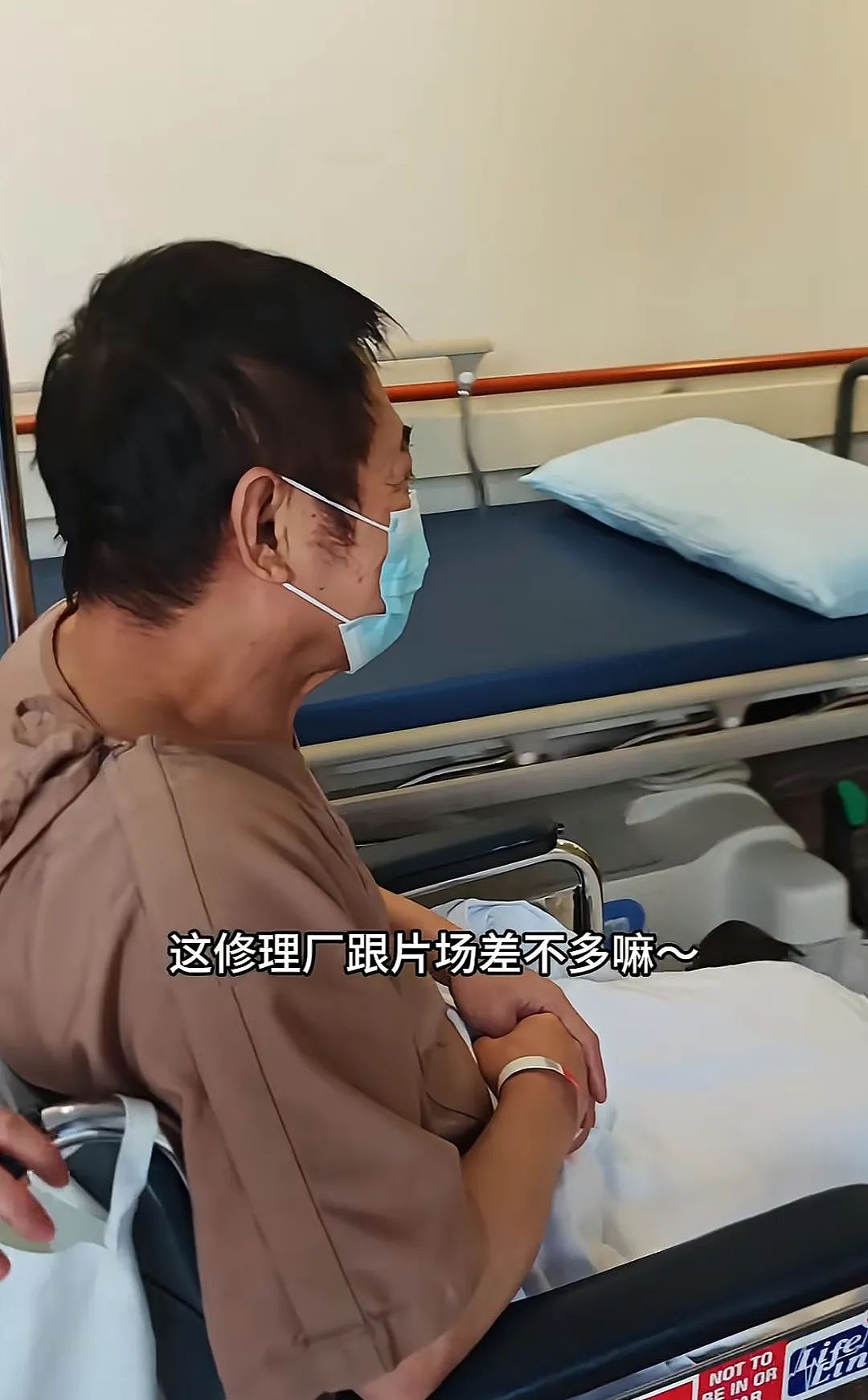 李连杰病情恶化新加坡紧急就医：身上插满管、面容憔悴、已立遗嘱… 最新近况曝光！（组图） - 11