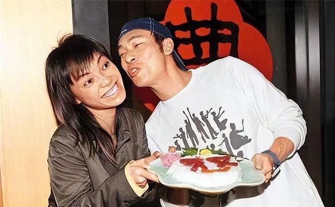 “香港最后一位天后”郑秀文：挺过出轨婚变，如何做到一生爱一人（组图） - 35