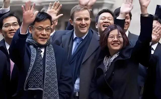 60岁李国庆二婚！妻子是40年前白月光，肤白貌美，颜值碾压俞渝（组图） - 15