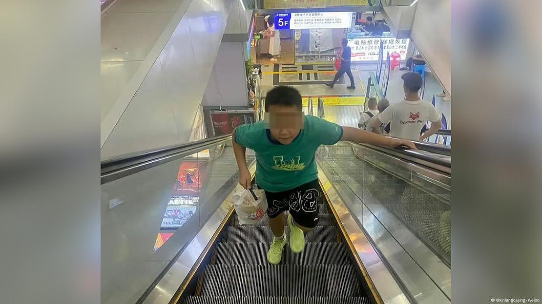深圳“小孩哥姐”配送外卖“最后100米”引热议,当地政府叫停(组图) - 2