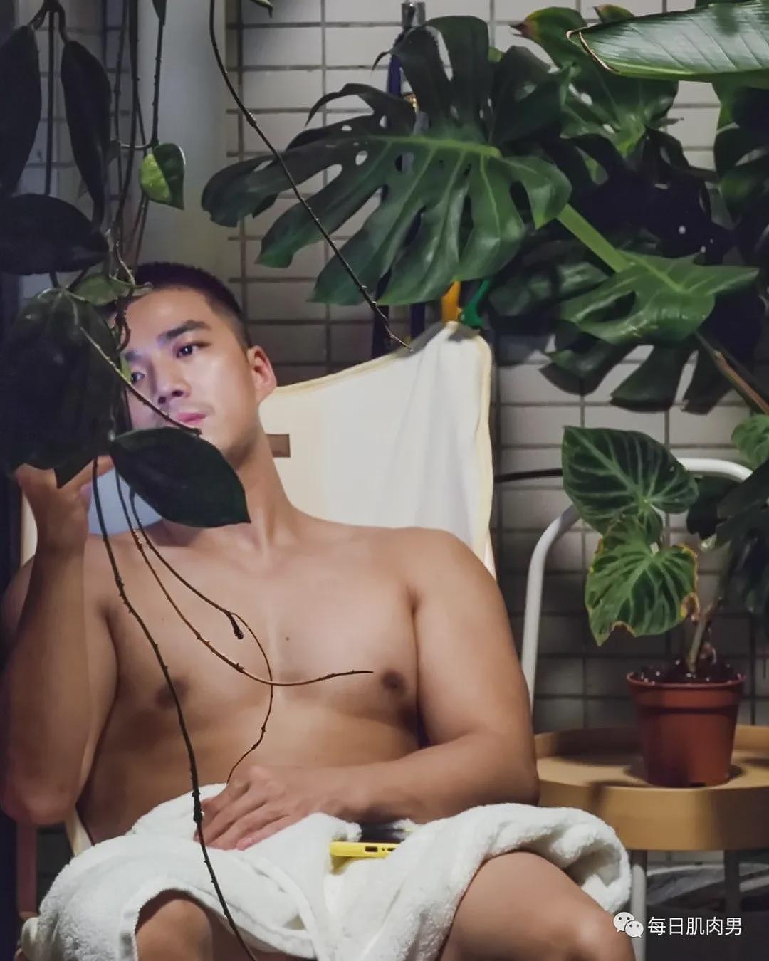 【帅哥】上海一姐男友床照被曝光，姐夫真的好可啊（组图） - 14