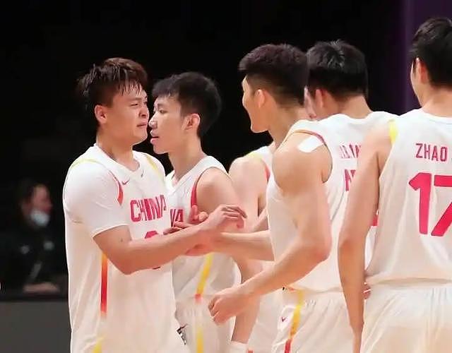 一分之差决赛惜败,夺亚洲杯银牌的郭士强和他的中国男篮都赢得了尊重(组图) - 2