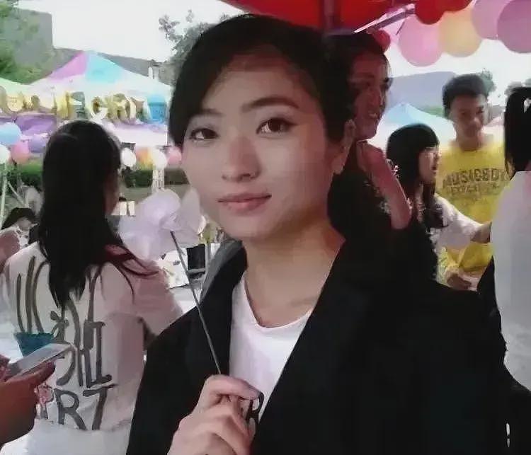 澳洲杨兰兰是谁?五层“身份套娃”揭秘:她或许根本就不存在(组图) - 4
