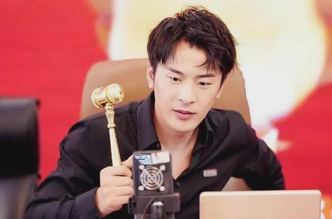 辛巴退播难平众怒！打假博主内涵其装病，此前已五次宣布退播（组图） - 9