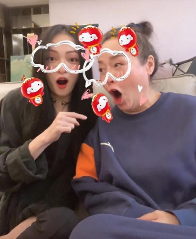 恬妞：出道即巅峰却遭富豪骗婚？中年逆袭，如何写出大女主剧本（组图） - 34