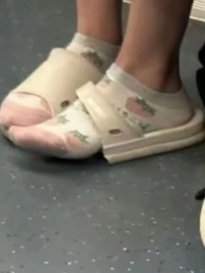 【爆笑】“上班把领导当狗养后...... “ 哈哈哈哈哈哈哈很超前的精神状态（组图） - 51