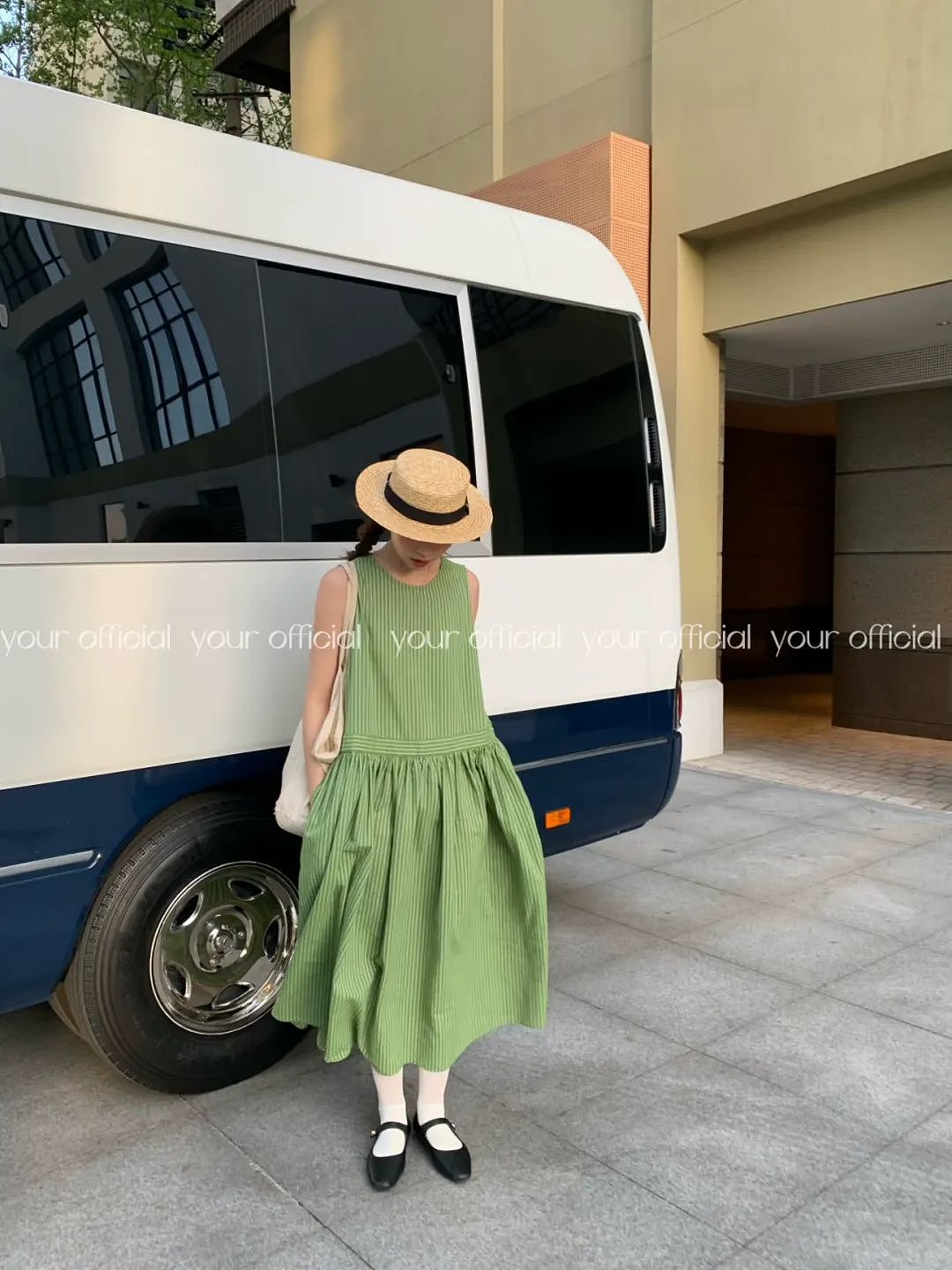 【时尚】又挑到10条美丽的绿裙子,好复古!好显白(组图) - 30