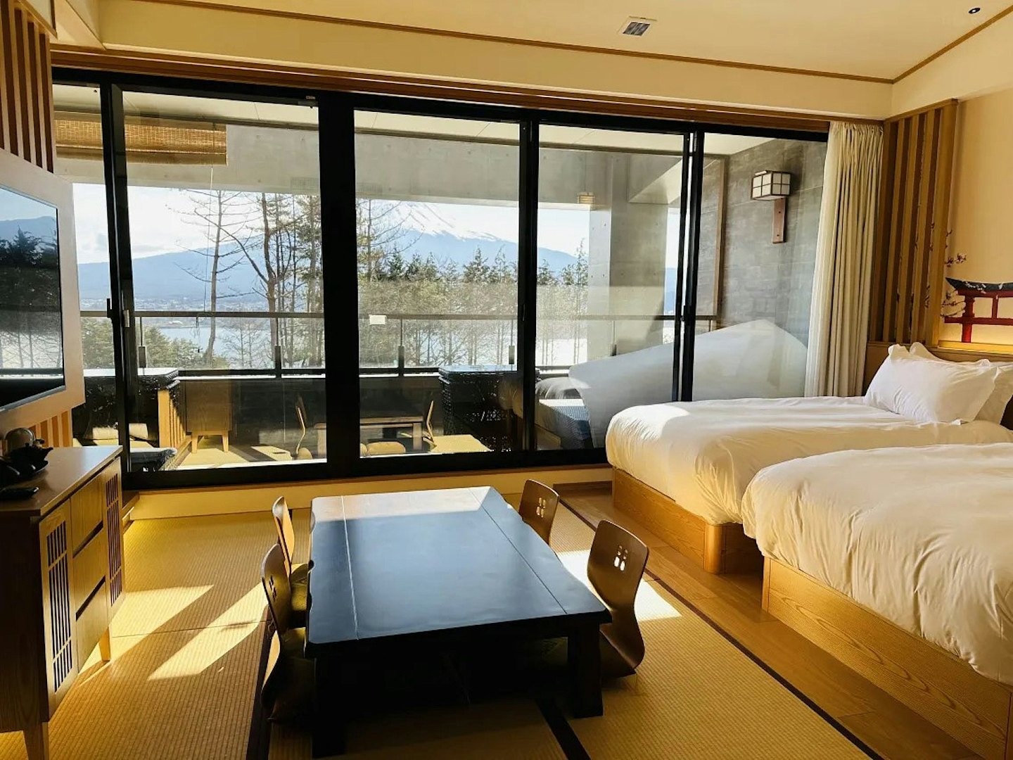 为富士山靓景，中国籍日本酒店老板砍伐邻居树木，判囚1年缓刑3年（组图） - 7