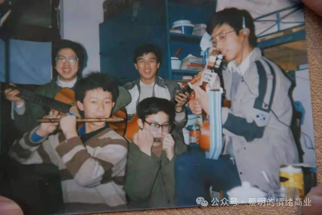 跨界狂人,赔光6亿,越摔越猛(组图) - 8